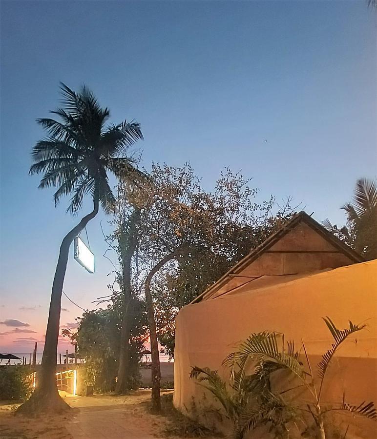 Nada Brahma Patnem Beach Hotel Exterior photo